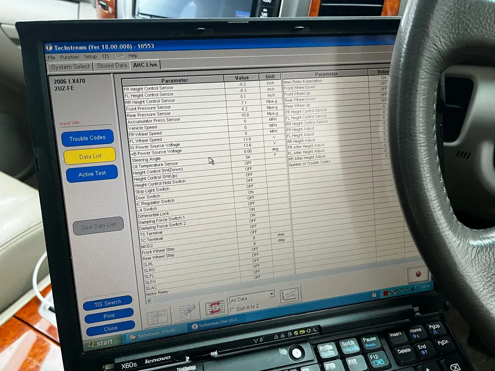 a photo of toyotas techstream software, showing in-spec values